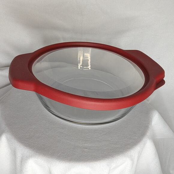 Anchor Hocking 9" 2 QT Casserole Dish w/ Lid & Insulated Potluck Carry Case - Picture 3 of 5
